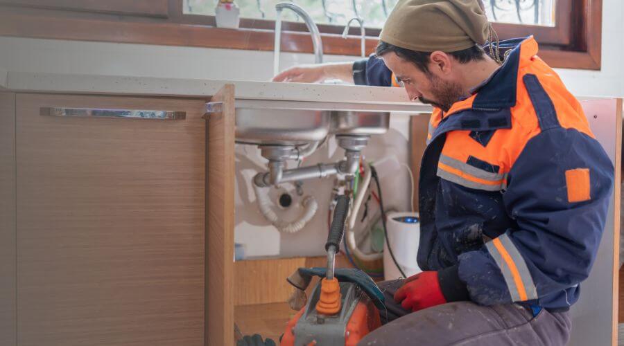 Local water heater installation in Essexville, MI